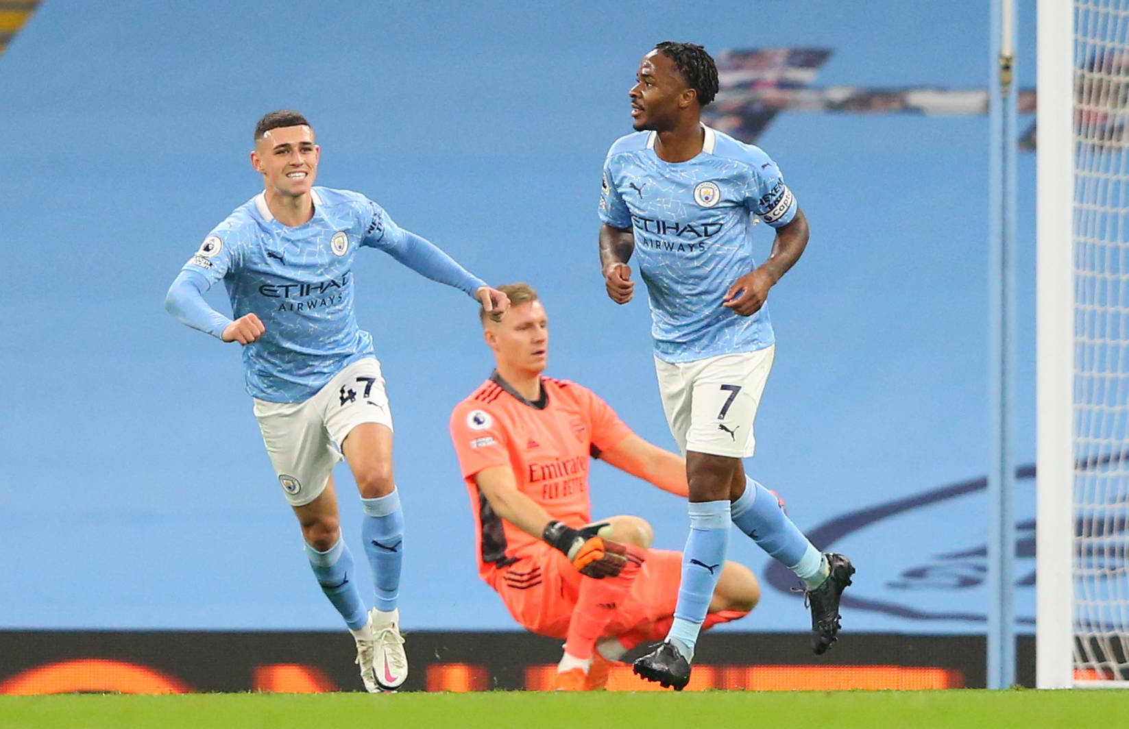 同足球的滚 同足球的滚