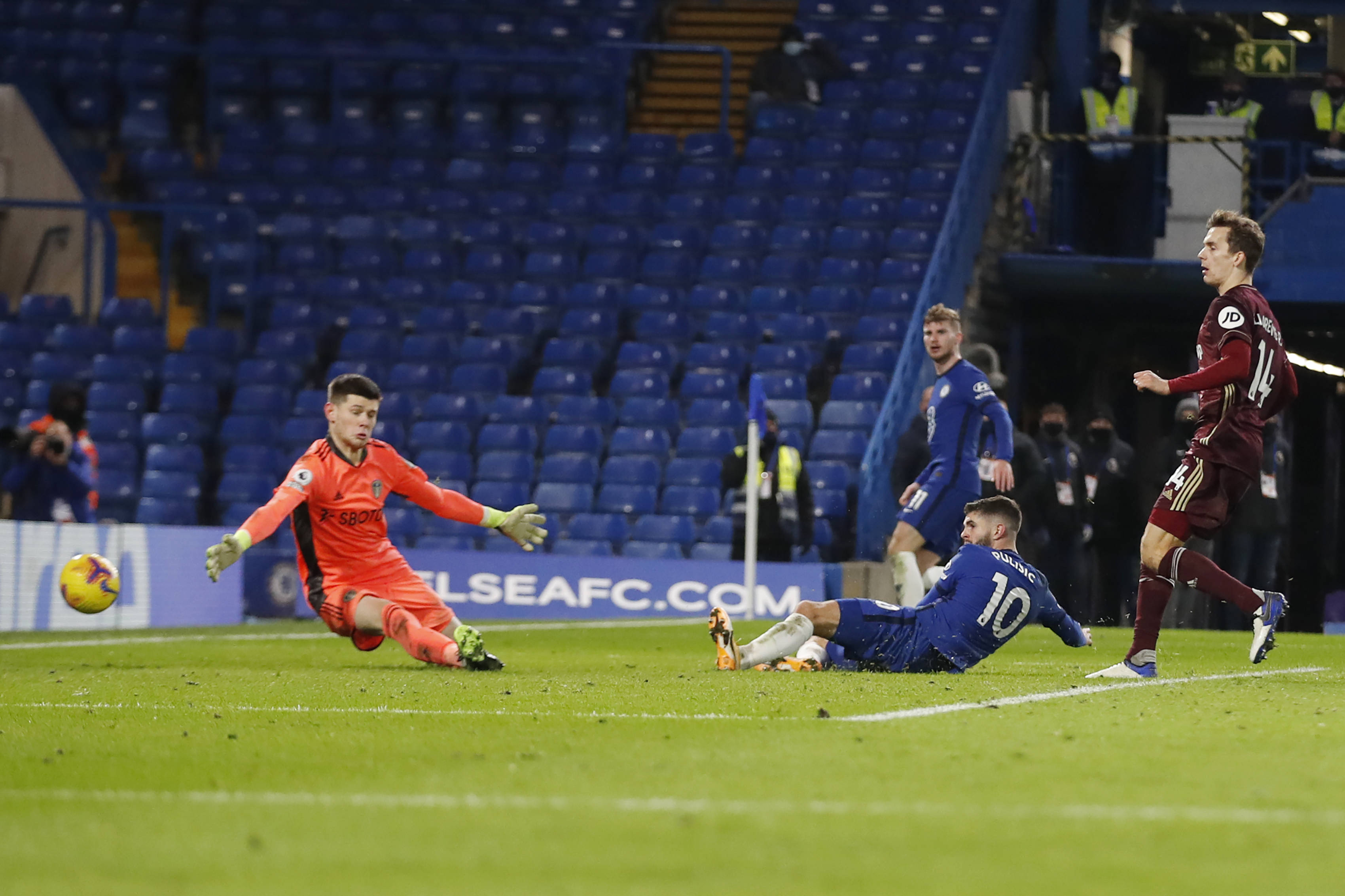 内控制财政 内控制财政